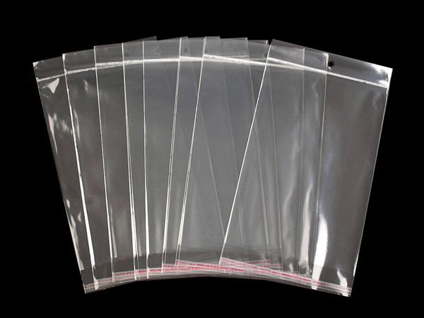 Transparente Kunststoffbeutel mit Selbstklebeverschluss und Aufhängeloch 17x25,5 - 26 cm