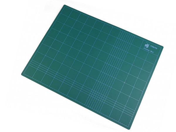 Doppelseitige Schneidematte 45x60 cm
