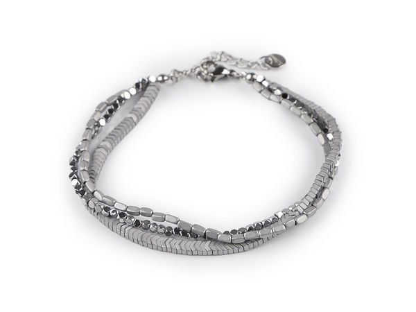 Elegantes dreireihiges Armband aus beschichteten Hämatitperlen mit Edelstahl-Verlängerungskette