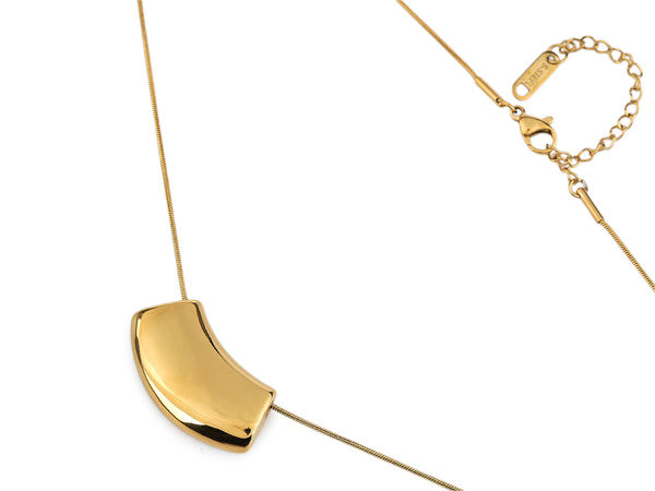 Elegante Edelstahl-Halskette mit Anhänger - Minimalistische & Herz-Designs an Schlangenkette