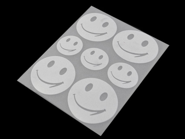 Reflektierende Bügelbilder 9x12 cm - Stern, Blume, Herz, Smiley, Auto, Hund, Igel, Pinguin, Hand