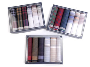 Premium Herren-Taschentücher-Set aus Baumwolle in Geschenkbox - 6-teiliges Set weiche, quadratische Einstecktücher, verschiedene dunkle Designs (40 x 40 cm)