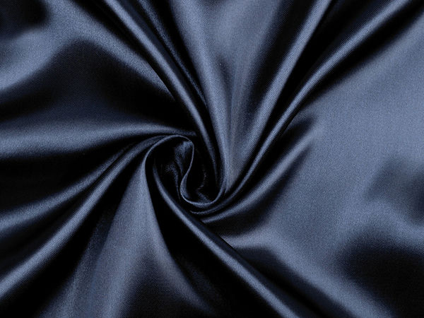 Premium elastischer Stretch-Satinstoff - Fließender Satin für Kleidung und Schneiderei