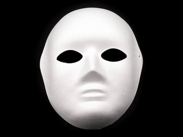 Weiße DIY-Papiermaske für Maskeraden - Hochwertige unbemalte Karnevalsmaske zum Gestalten