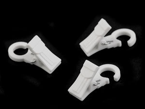 Vorhangclips aus Kunststoff mit Haken
