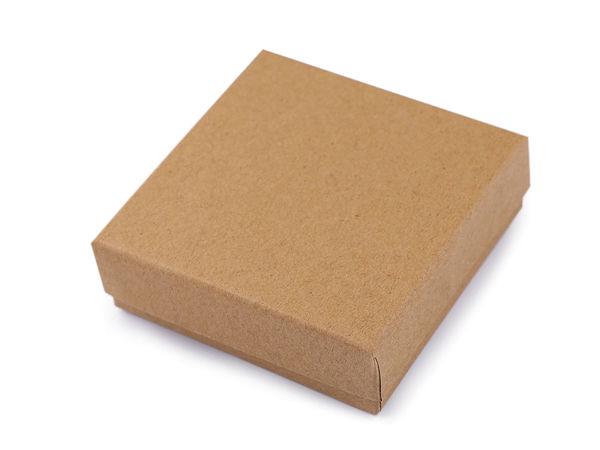 Schmuck-Geschenkbox aus natürlichem Kraftpapier mit herausnehmbarer Schaumstoffeinlage (9x9 cm)