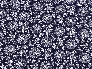 Premium Baumwoll-Canvas in Dunkelblau - Florales und botanisches Muster im Blaudruck-Stil