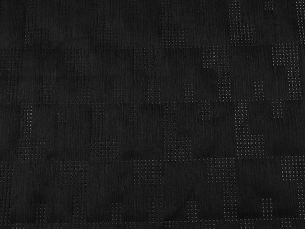 Premium wärmeisolierender Steppstoff in Schwarz mit Satineffekt – ultraschallgesteppt für Oberbekleidung und Accessoires