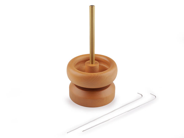 Premium-Perlenspinner aus Holz - Rotierender Perlenauffädler mit 2 gebogenen Nadeln (Ø 9 cm & 10 cm)