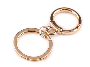Metall-Karabinerhaken mit Schlüsselring