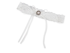 Elegantes Strumpfband aus Spitze für die Braut – Hochwertiges Erinnerungsstück aus elastischer Spitze (Naturweiß)